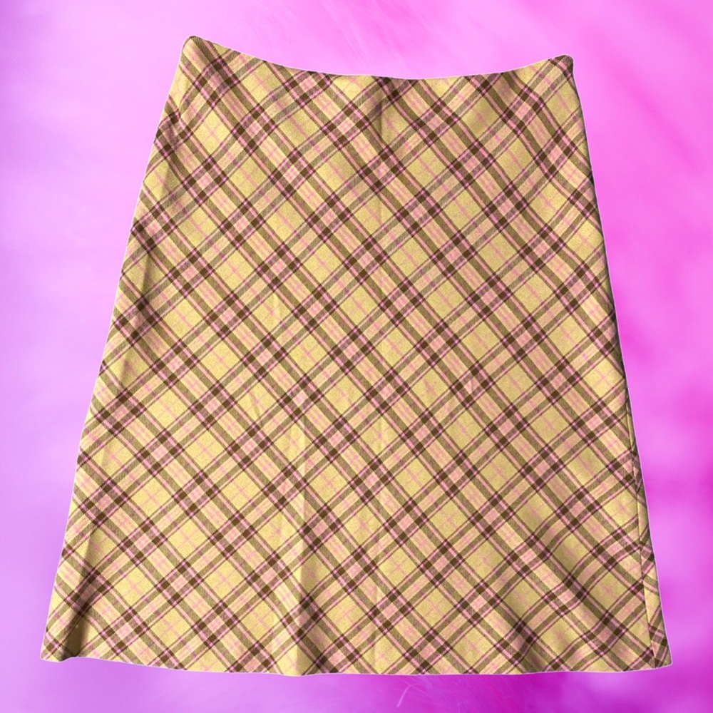 Tan and pink plaid skirt.